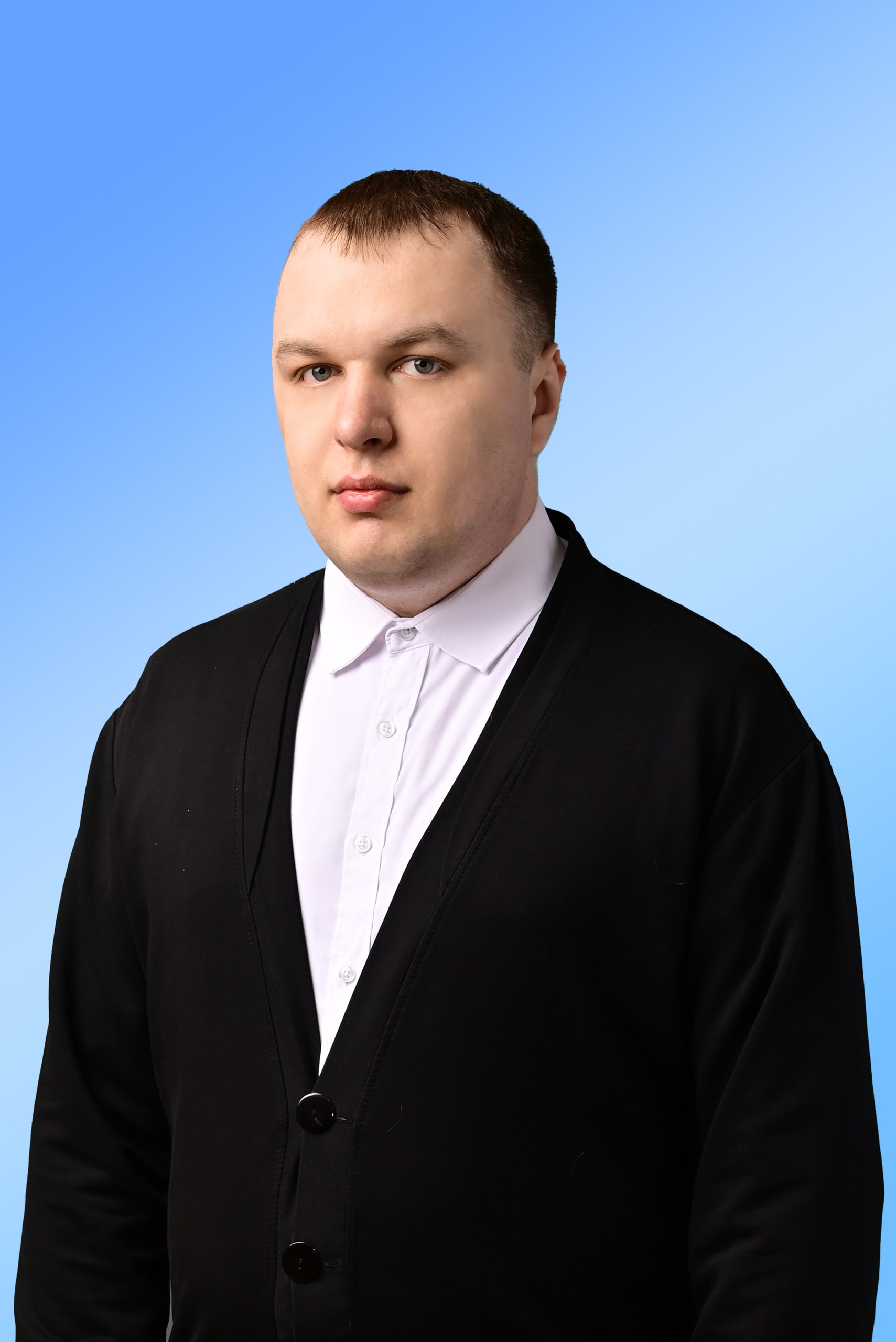 Непомнящих Иван Андреевич.